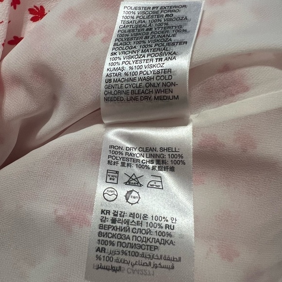 & Other Stories white and red floral print mini wrap dress ditzy print - Picture 14 of 14